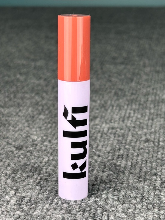 Kulfi Other - Kulfi Lassi Lip Staining Lip Oil in Rose 3.8ml Full Size